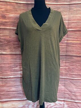 Women’s Olive V-Neck Short Sleeve Tunic Top | Size Large